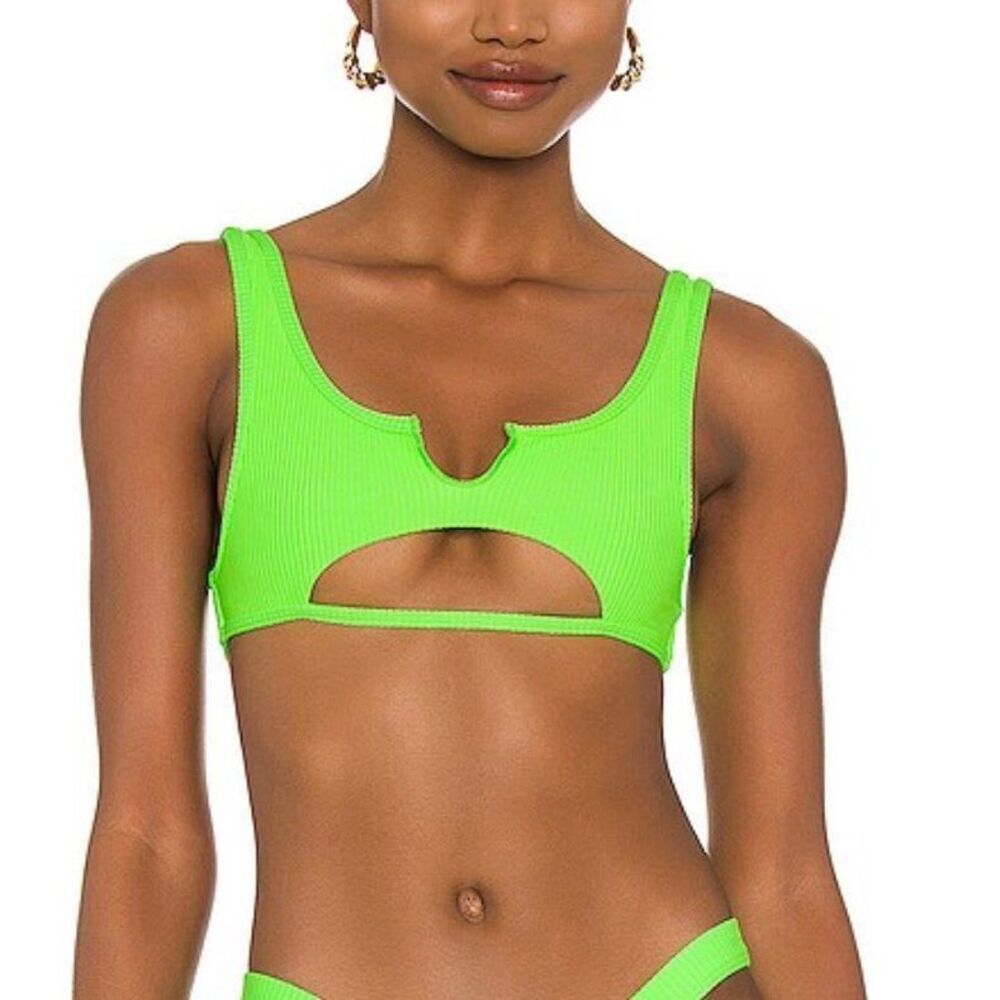 Frankie’s Bikinis Cole Ribbed Bikini Top | Green in Small